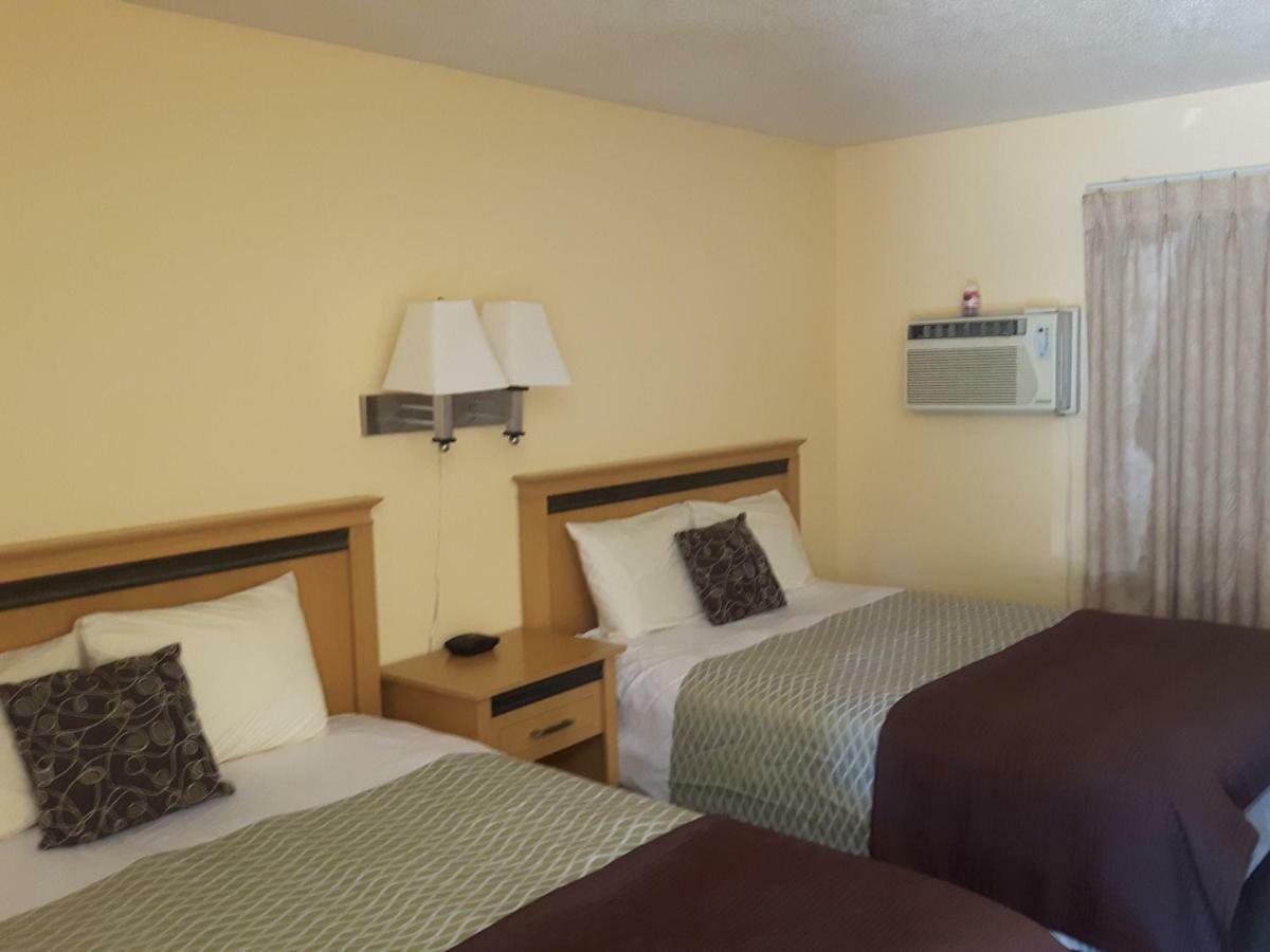Fuller Lake Chemainus Motel Exterior foto